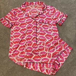 Victoria’s Secret satin pjs shorts set lips XS